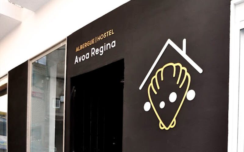 Avoa Regina