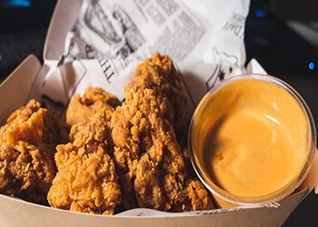fried-chicken-and-hot-sauce-in-a-takeout-container-fried-food-fast-food-take-away-food-food-delivery_t20_vLAEK3.jpg fried-chicken-and-hot-sauce-in-a-takeout-container-fried-food-fast-food-take-away-food-food-delivery_t20_vLAEK3.jpg