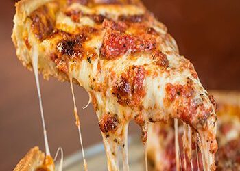 pizza_t20_bEYBQV.jpg pizza_t20_bEYBQV.jpg